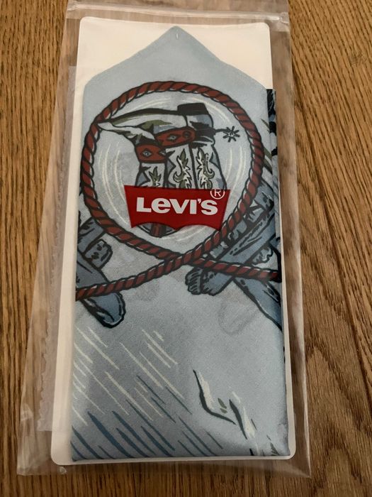Levi's apaszka NOWA