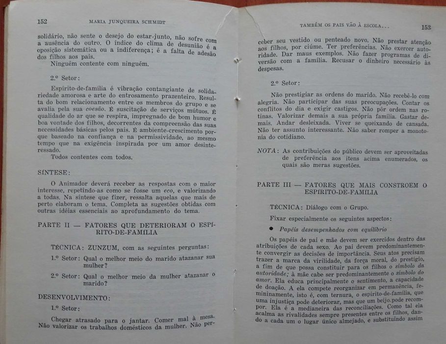 Também Os Pais Vão À Escola de Maria Junqueira Schmidt