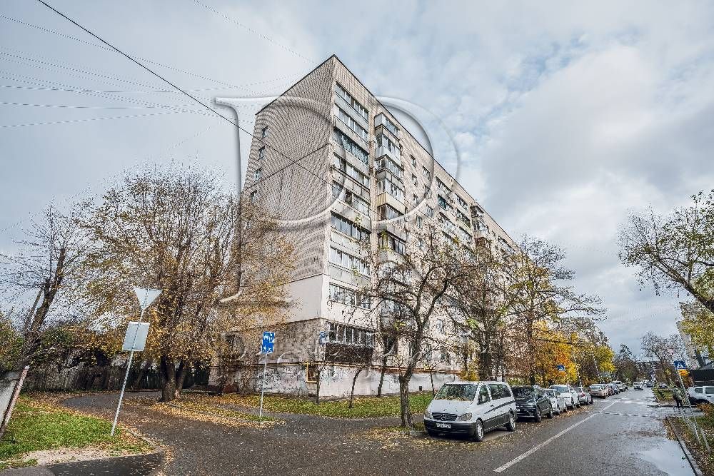 Продаж 3 кімн. квартири Хорольська 10. Харкіьке шоссе. Празька