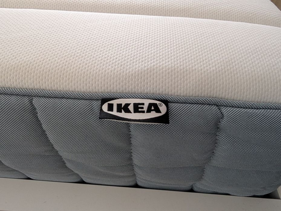 Cama 160x200 ikea