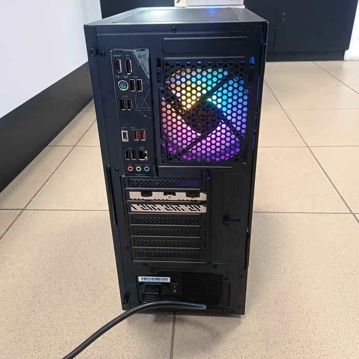 Nowy Komputer PC Gamingowy Ryzen 5 7500F / 32GB / RX9600XT 8GB / WIN11