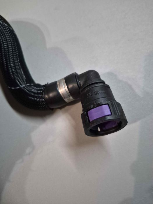 Land Rover Range Rover Sport L494 13- патрубок системи охолодження TR