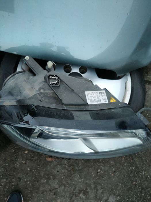 Audi A3 8P lift lampa przód xenon bixenon przednia tył części LY7E