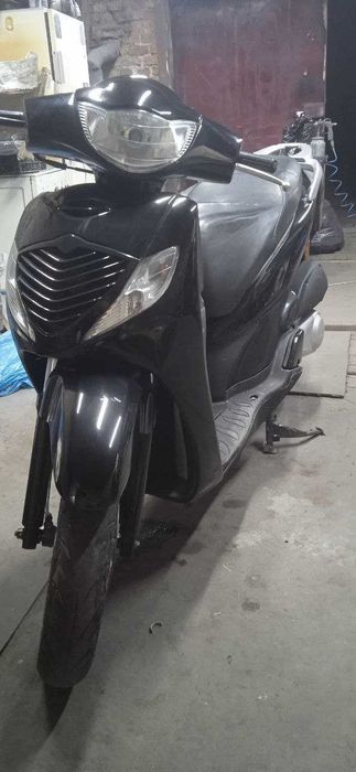 HONDA SH black edition
