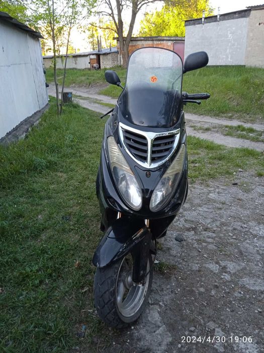 Продам скутер ибен 150