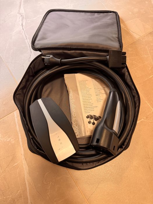 Mobilna ładowarka Tesla 230V (oryginał) – do naprawy