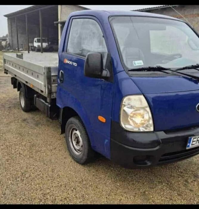 Kia        k2500