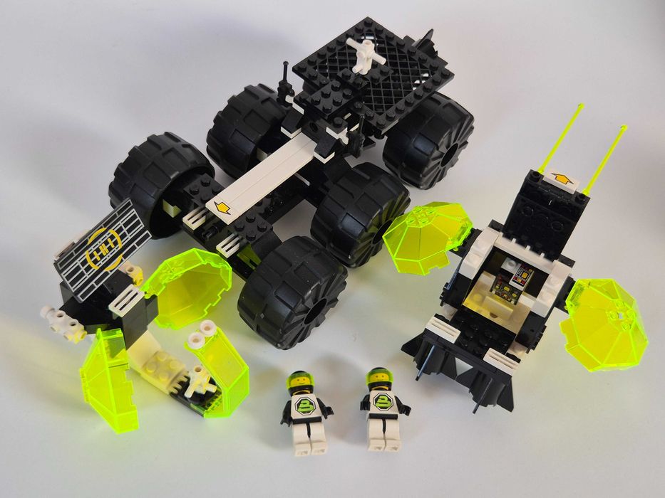 Lego Blacktron II 6933 Spectral Starguider 1991 rok - komplet