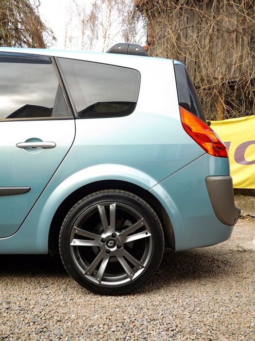 Renault Grand Scenic 2FL 2007 1.9 dCi 175km