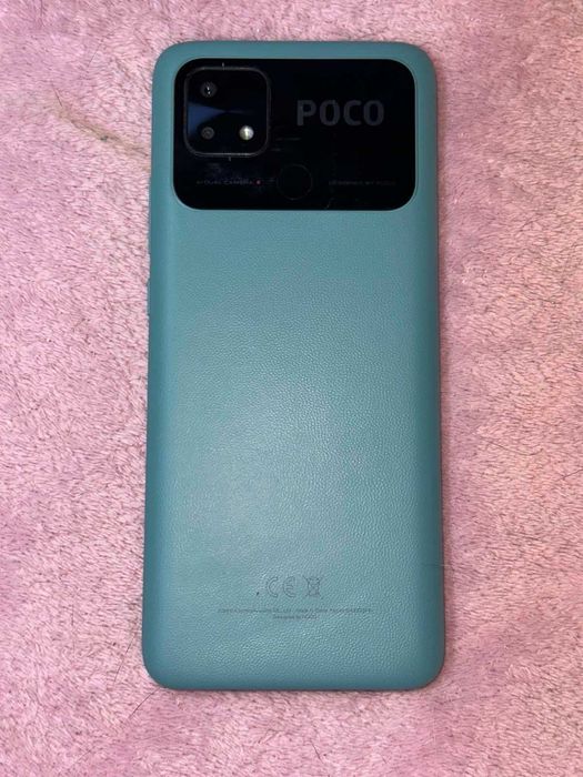 Смартфон Poco C40
