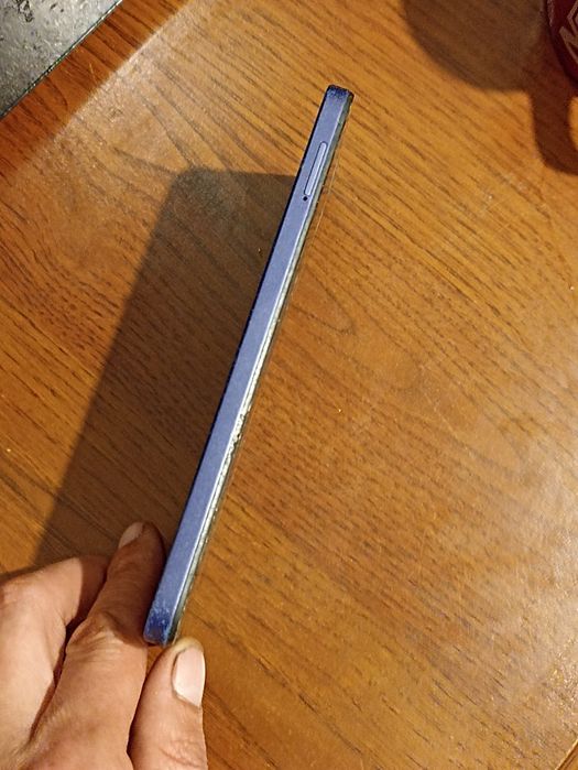 Продам телефон motorola e15
