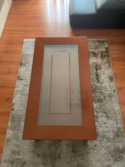 Mesa de centro em cerejeira