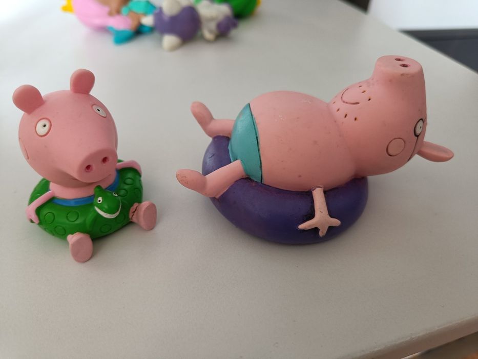 Zestaw gumowych zabawek syrenka kucyk świnka Peppa