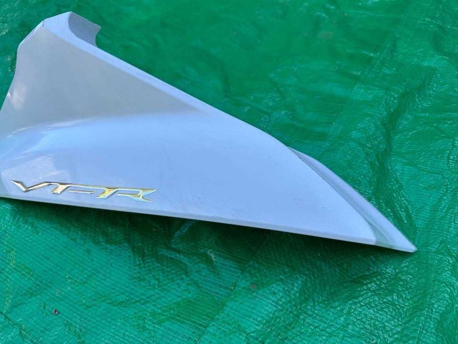 Honda VFR 800 Owiewka Czacha Lewa OEM