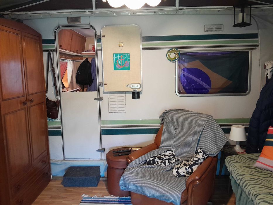 UM Relot moradia fixa no Campismo dos Salgueiros Canidelo Gaia