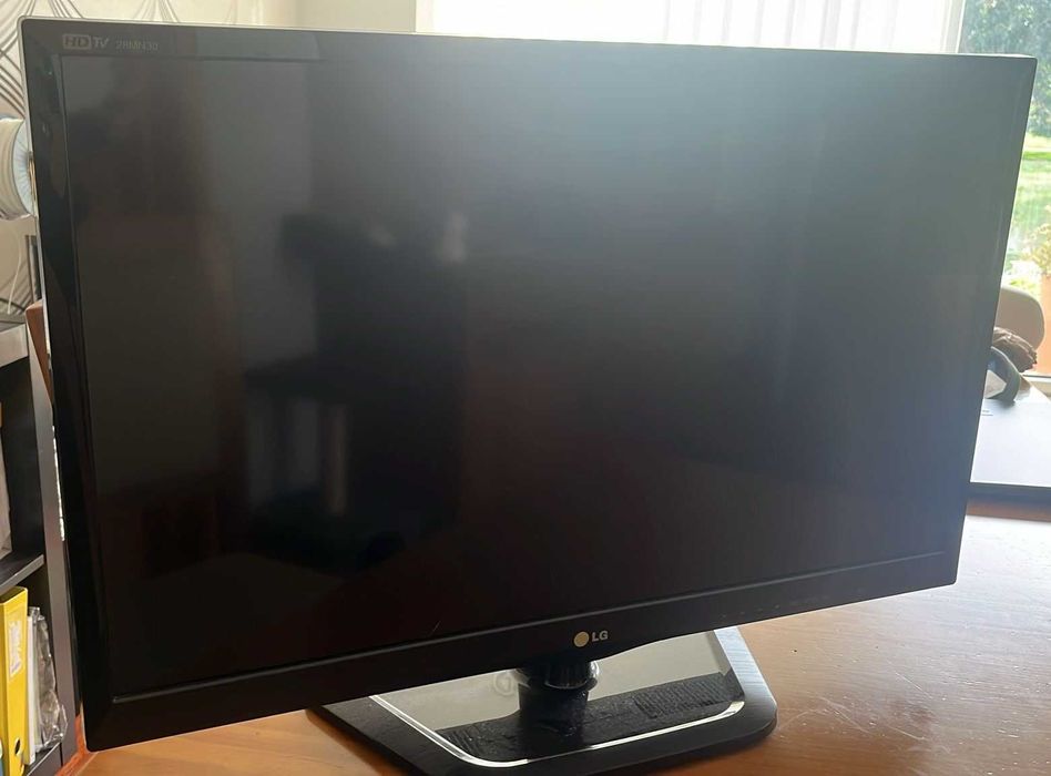 2 TVs for sale (LG LED 3D, black color, 23" + LG LED 28", black)63825780623361123