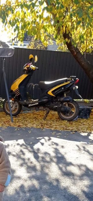 Продам скутер робочий