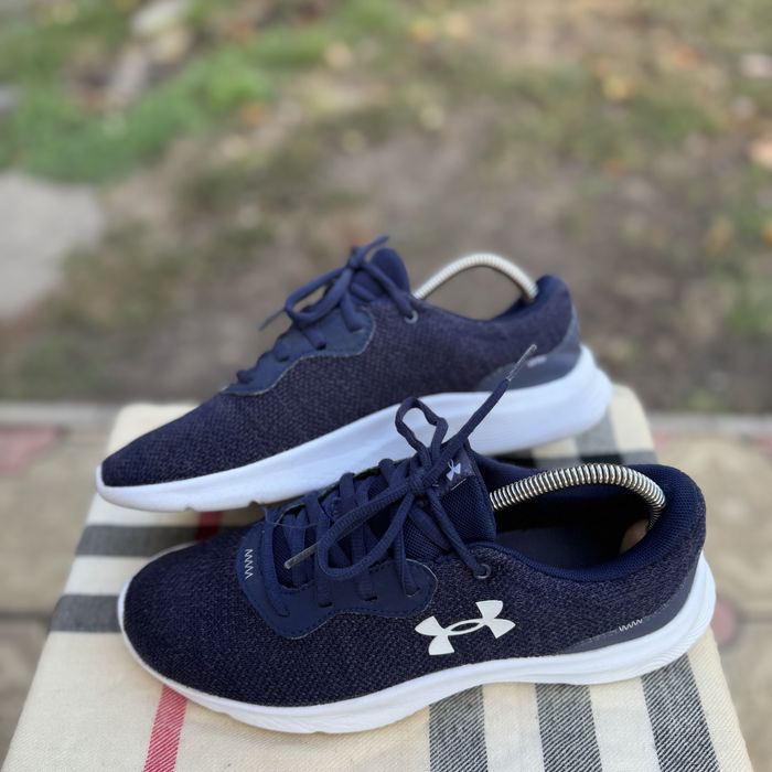Кроссовки Under Armour UA Mojo 2, 40,5 размер, Оригинал, Кросівки