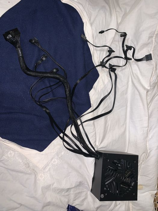 Блок питания EVGA 600 W3