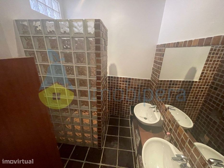 Algarve Carvoeiro para venda apartamento único localizado no coraçã...