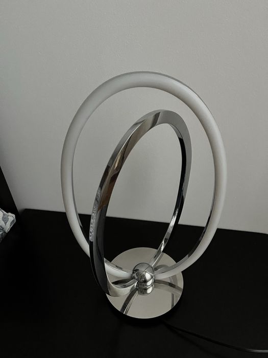 Candeeiro com lampada led