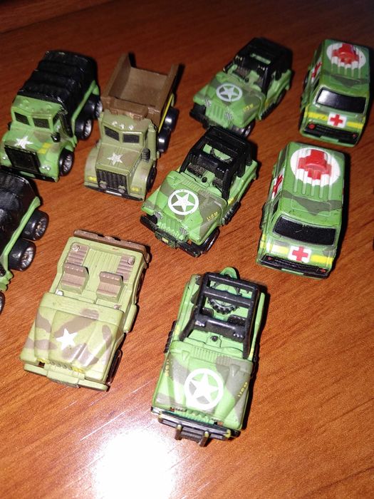 Micro Machines (Military Army Troop Militares Exército Tropa Vintage)