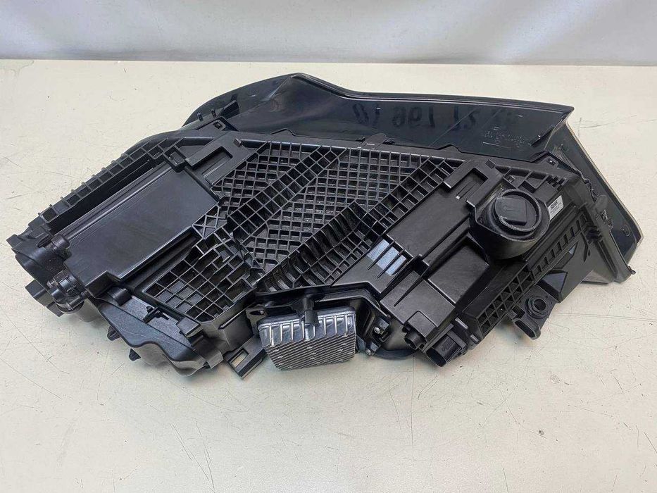 фара фары оптика Audi Q7 4m rest MATRIX Ауди Ку7 рест матрица eu