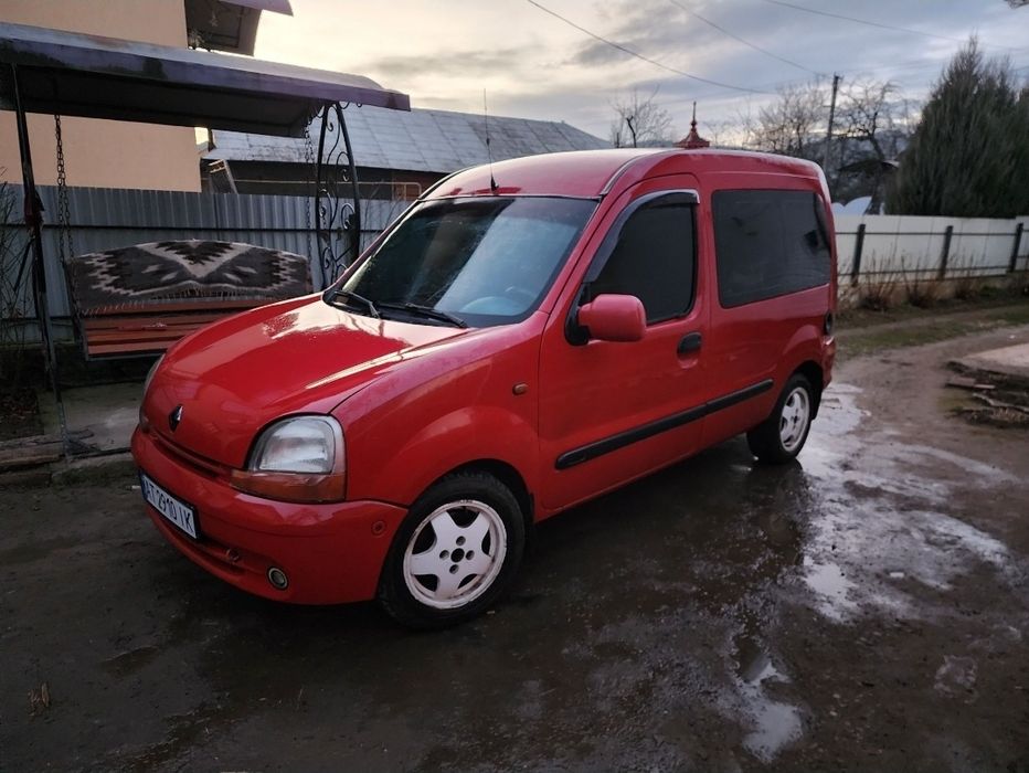 Renault Kangoo 1.9 дизель, на повному ходу