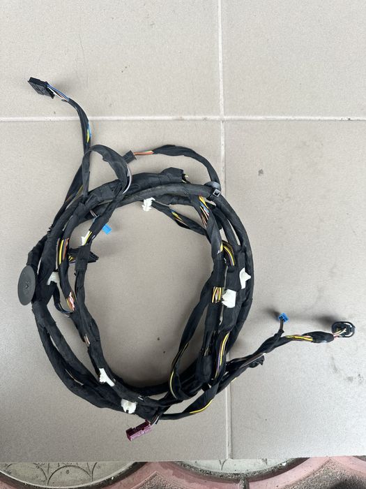 Проводка BMW 5 G30 2017-2023 і різні дрібниці, заходьте дивіться