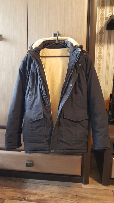 Пуховик. Размер 48/178.