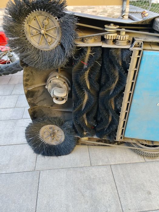 Zamiatarka Gude ręczna pchana