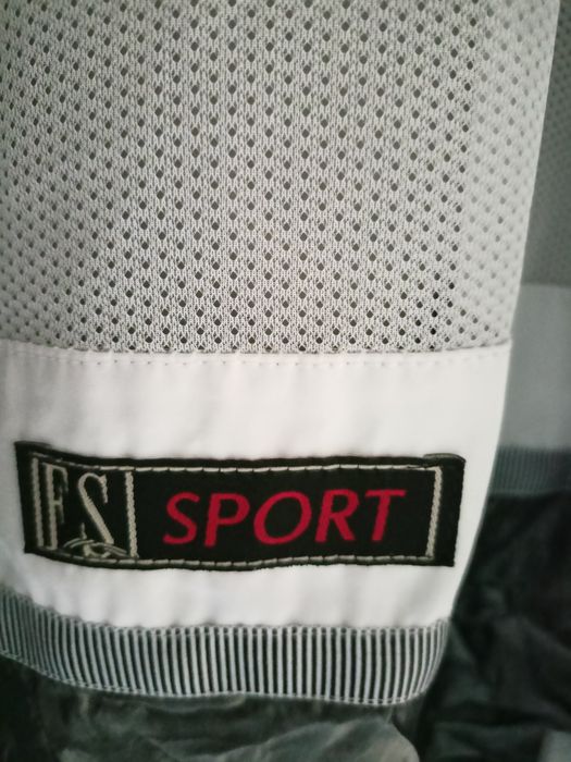 Kurtka przejściowa rozmiar 44