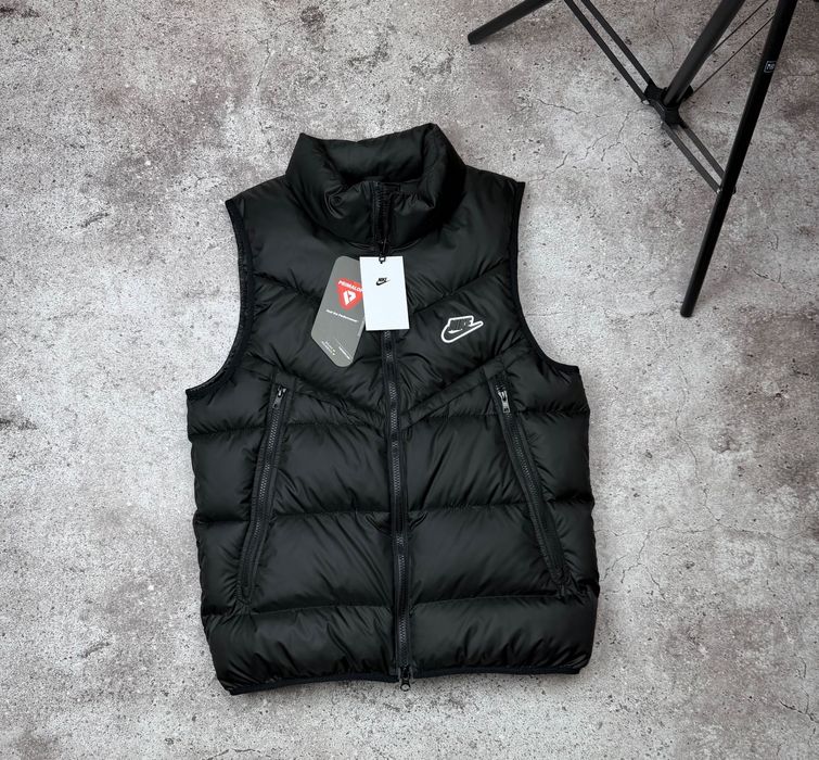 Жилетка Nike NSW Storm-Fit безрукавка найк нсв