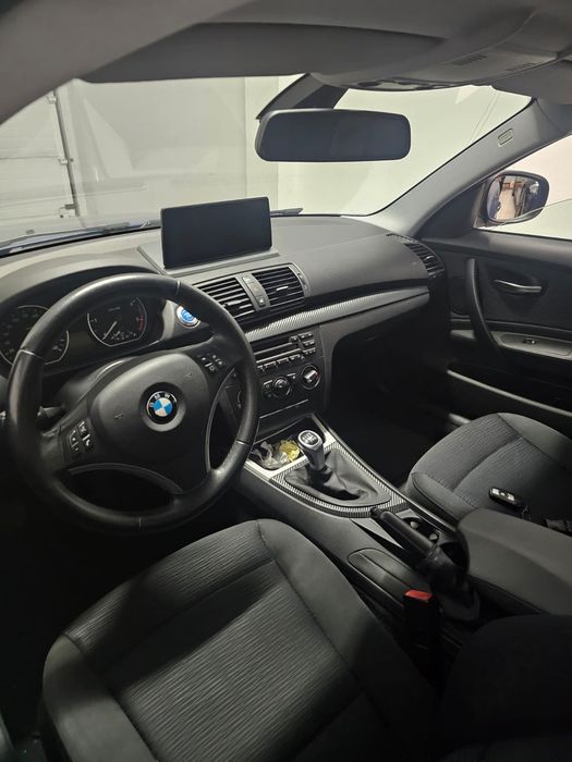 Bmw 118 d serie 1 — photo 3