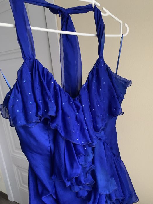 Безкоштовно 2 сукні