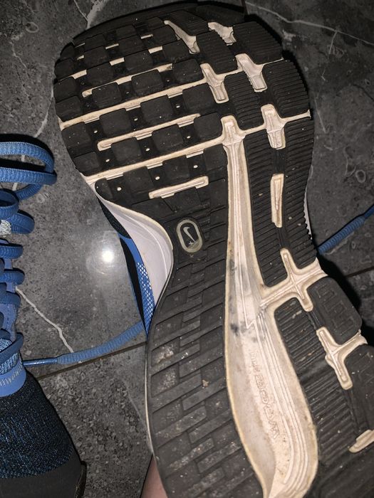 Niebieskie trampki nike pegasus 30