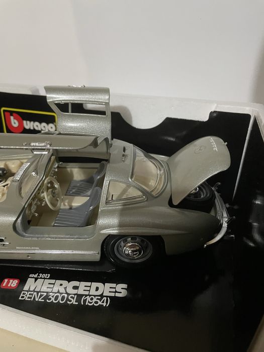 Mercedes 300SL burago 1:18