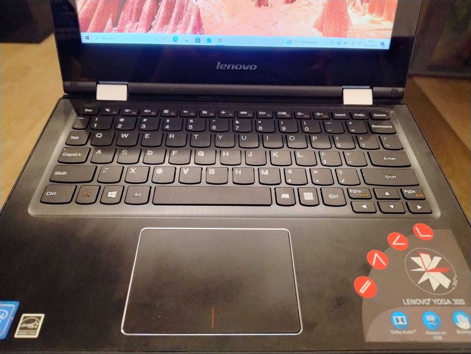 Komputer Tablet Lenovo Yoga 300-11IBR