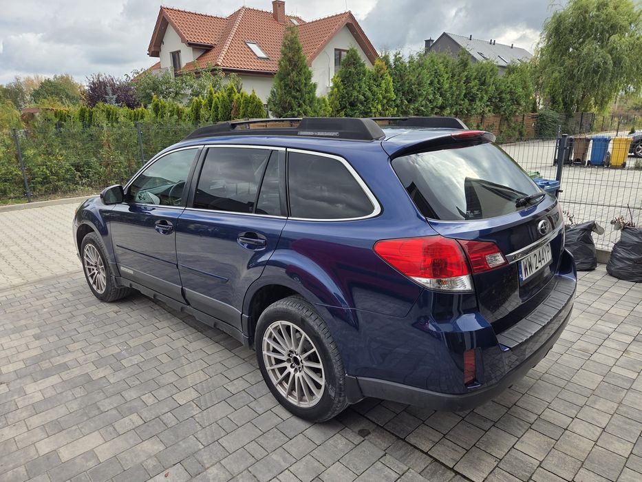 Subaru Outback 2,5 LPG