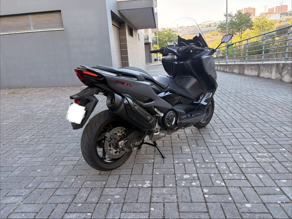 Tmax 560 Tech Max