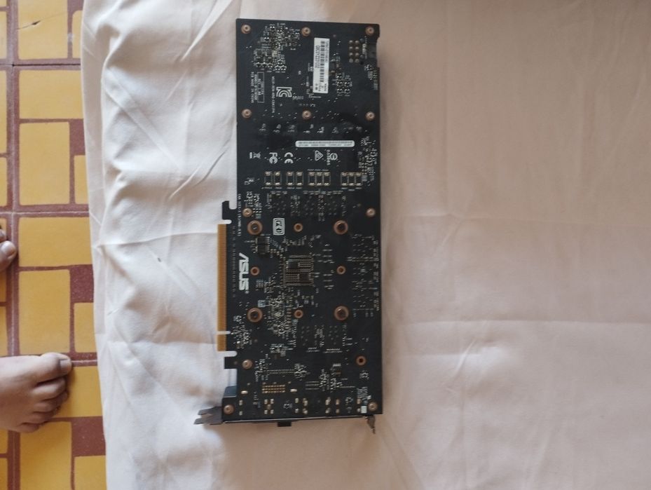 Placa de video Turbo-GTX1060 6G Asus