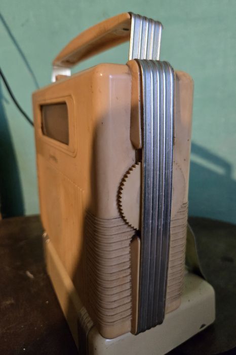 Radio lampowe Szarotka sprawne