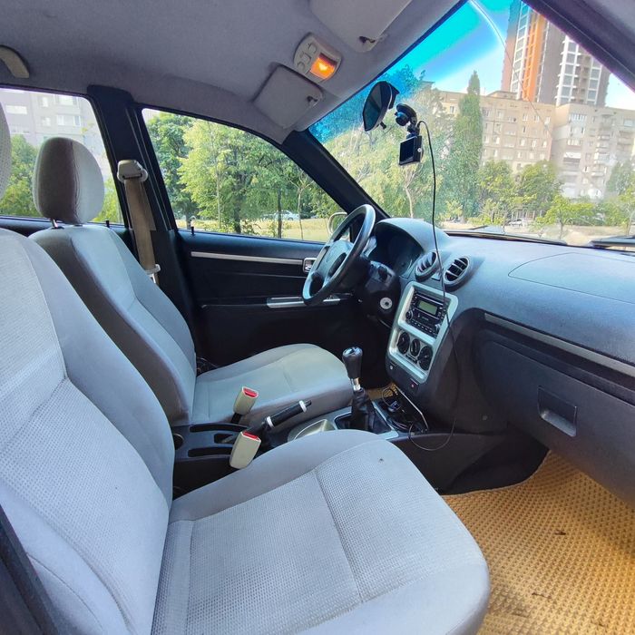 Продам автомобіль