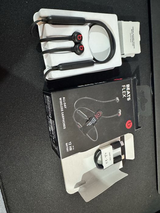 Beats Flex Earphones