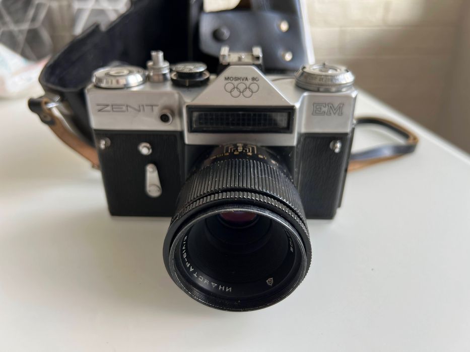 Фотоаппарат ZENIT EM (Олимпиада-80) с объективом ИНДУСТАР-61Л/3