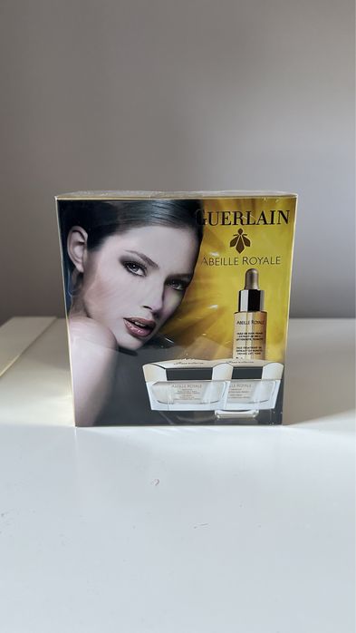 Zestaw kremów Guerlain Abeille Royale + Serum Olejek