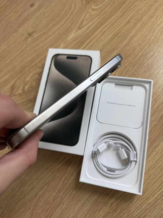 Iphone 15 Pro Max de 256gb com fatura ( Como Novo)