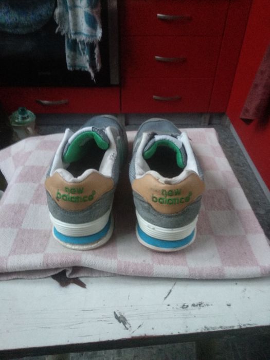 Кроссы Нью беленс р.39