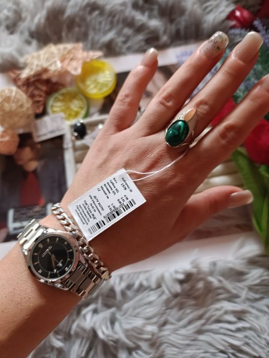 Срібні каблучки розмір 18