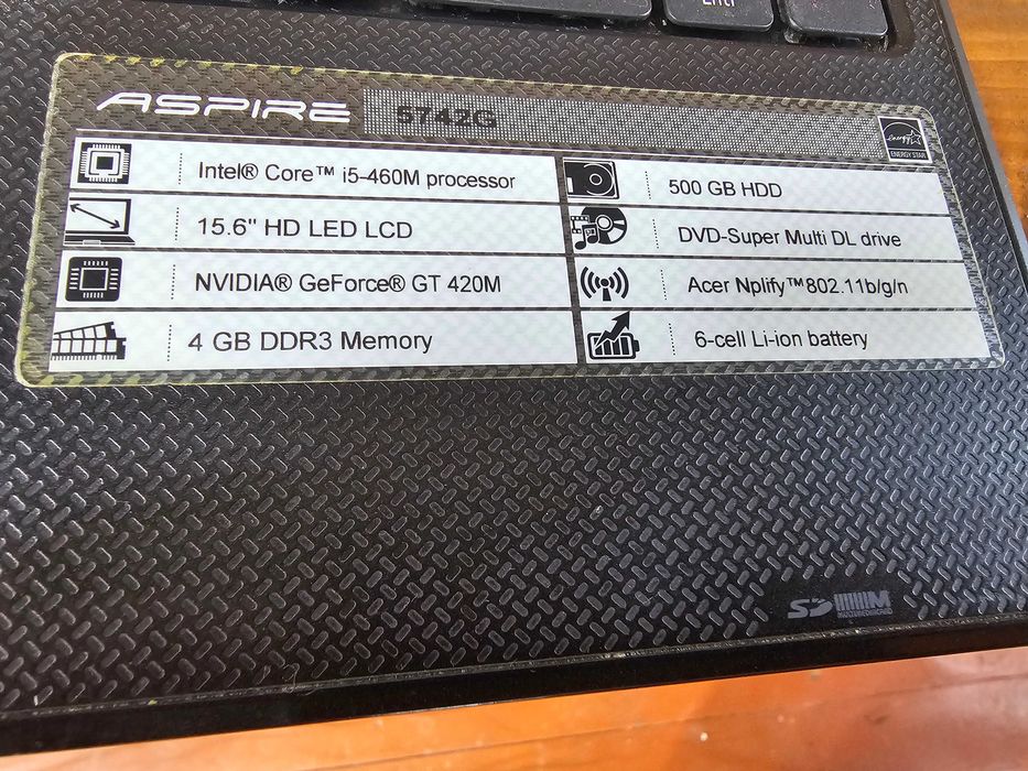 ноутбук Acer 15.6 экран, 8GB, 500 GB HDD, новий акумулятор